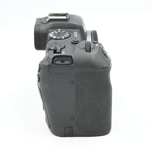 Беззеркальный фотоаппарат Canon EOS RP Body (состояние 5-) (б/у)