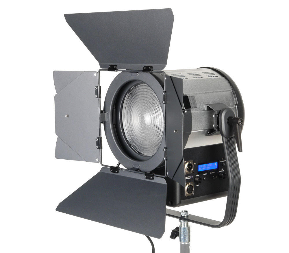 Осветитель GreenBean Fresnel 200 RGB X3 DMX, светодиодный, 200 Вт, 2800-6500К, RGB