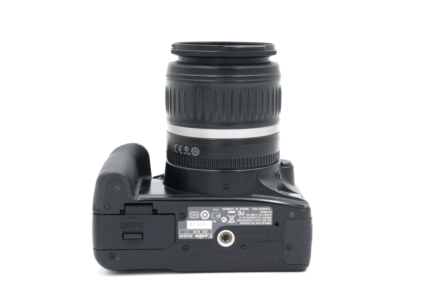 Зеркальный фотоаппарат Canon EOS 1000D Kit 18-55 II (состояние 5-) (б/у)