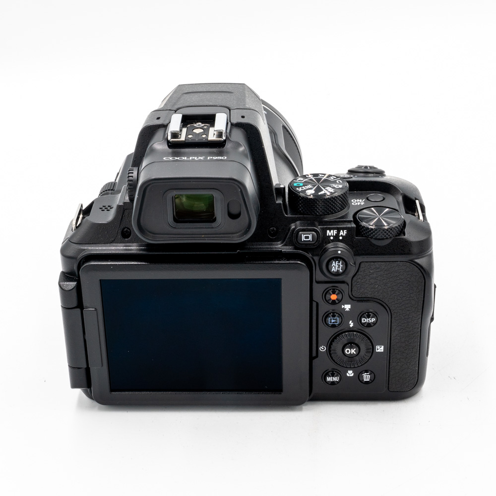 Компактный фотоаппарат Nikon Coolpix P950 (состояние Like New) (б/у)