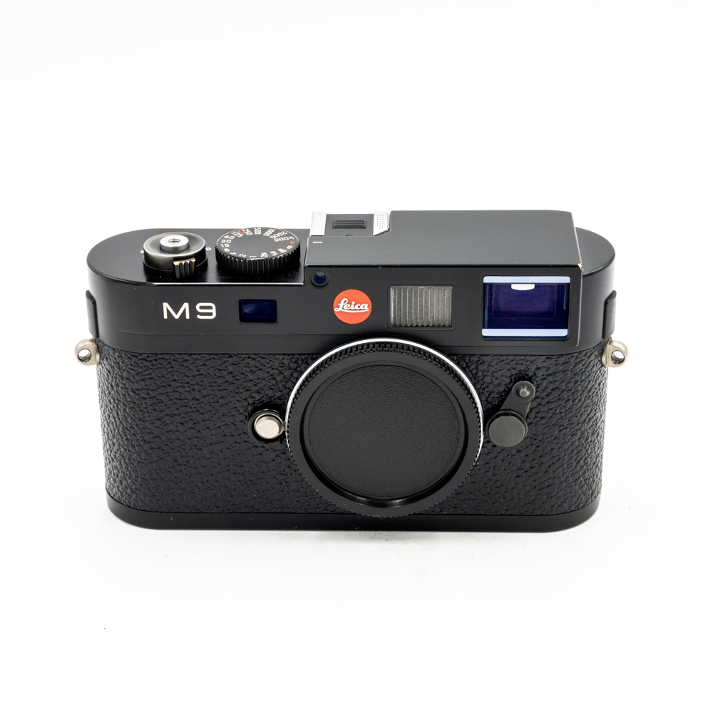 Дальномерный фотоаппарат Leica M9 Black Paint Body (CCD ID 16, состояние 4) (б/у)