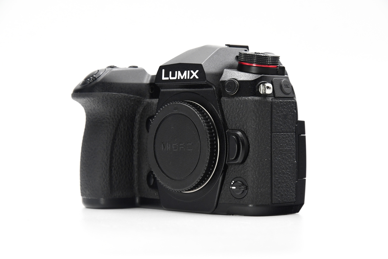 Беззеркальный фотоаппарат Panasonic Lumix G9 Body (состояние 4) (б/у)