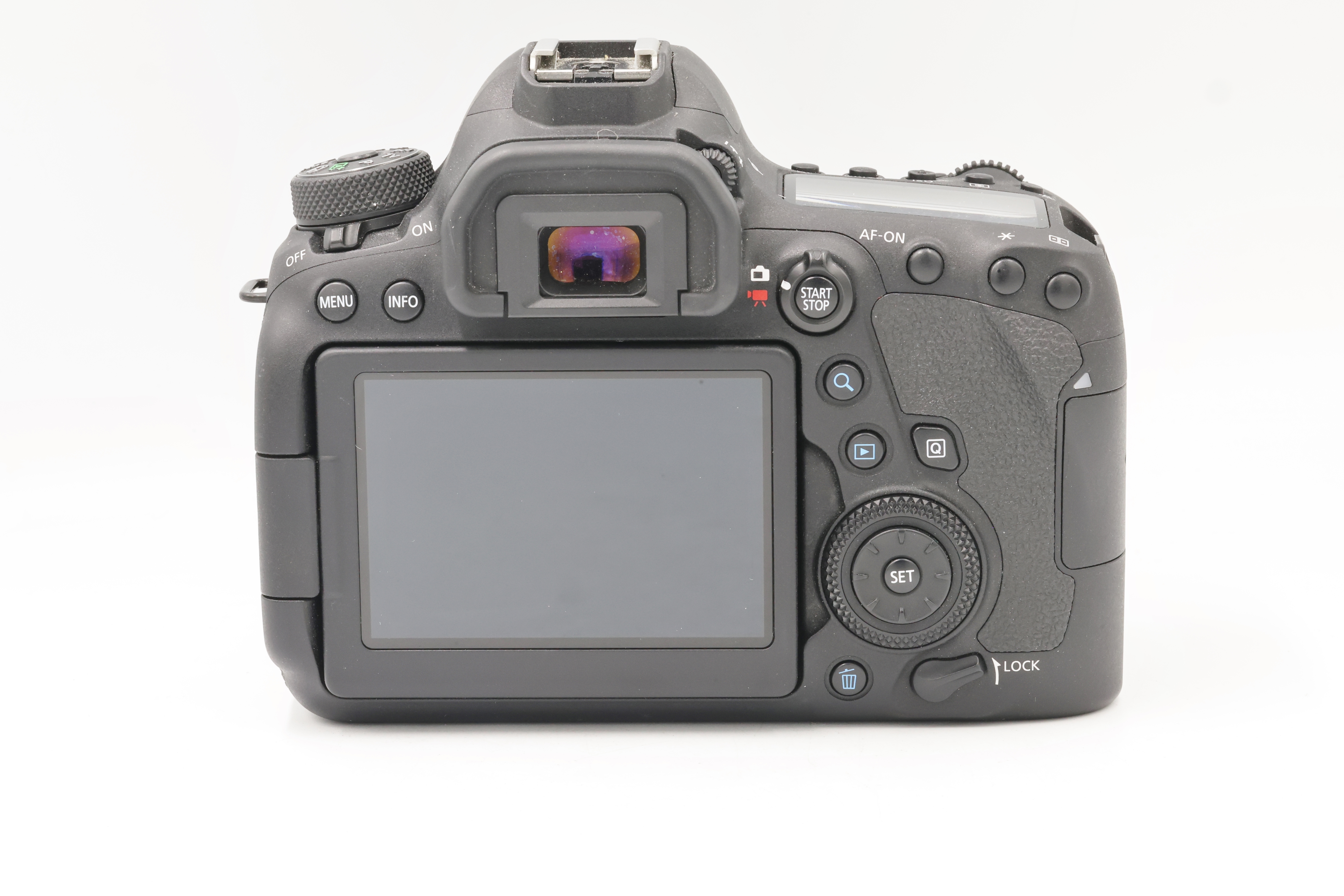 Зеркальный фотоаппарат Canon EOS 6D Mark II Body (состояние 5) (б/у)