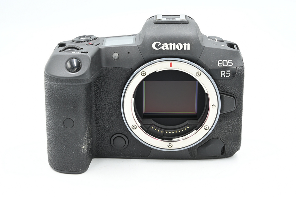 Беззеркальный фотоаппарат Canon EOS R5 Body (состояние 4) (б/у)