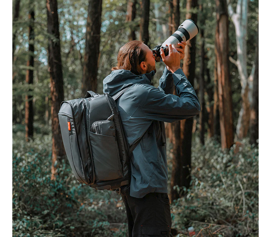 Сумка на колесах PGYTECH Roller Camera Backpack + рюкзак 2 в 1