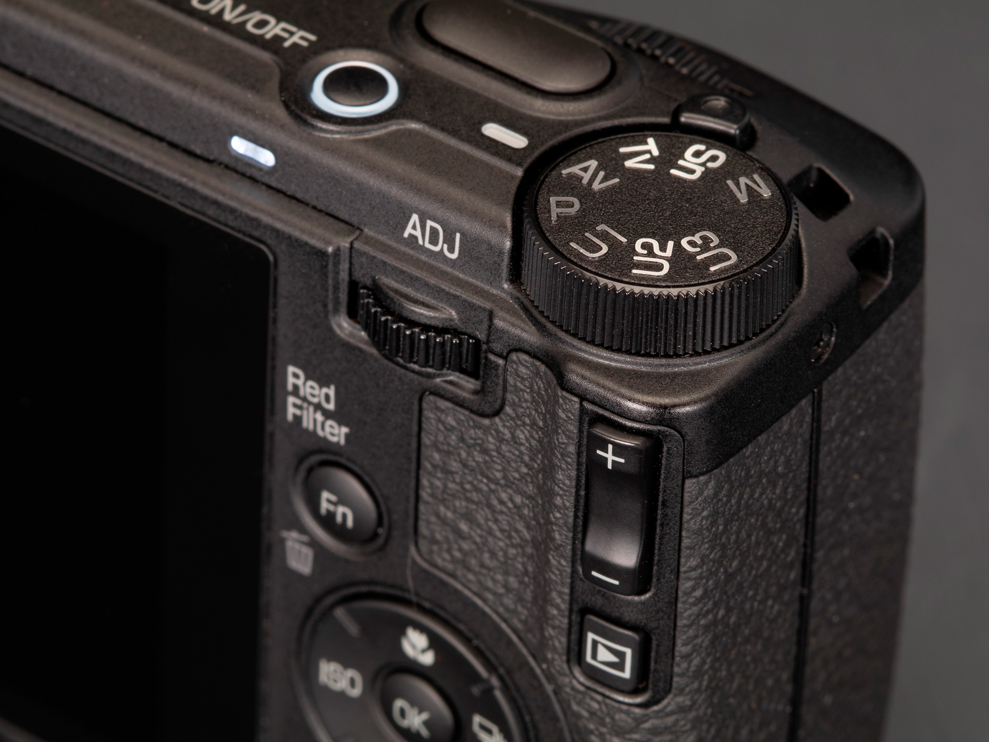 Компактный фотоаппарат Ricoh GR IV Monochrome