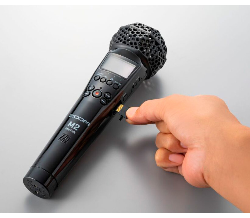 Портативный рекордер Zoom M2 с поддержкой 32-bit Float
