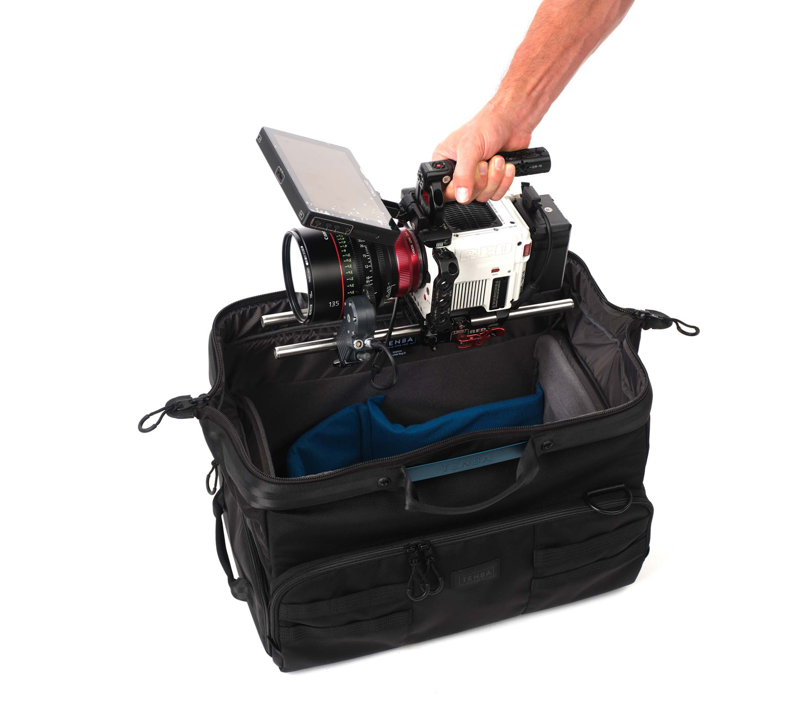 Сумка Tenba Cineluxe v2 Shoulder Bag 21