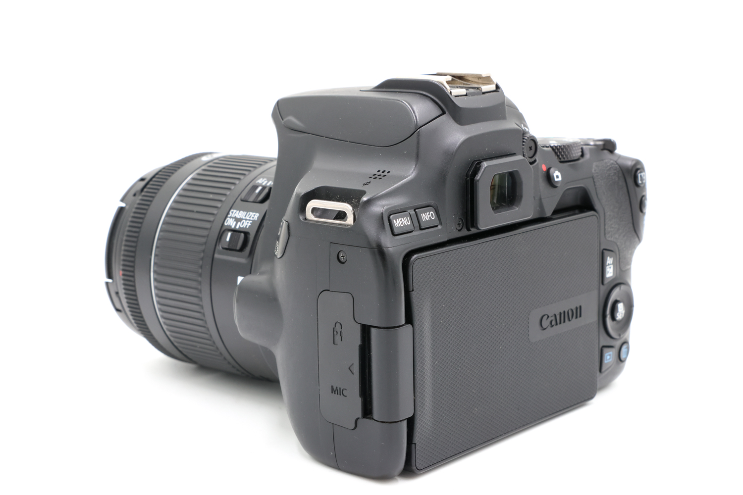 Зеркальный фотоаппарат Canon EOS 250D Kit 18-55mm IS (состояние 5-) (б/у)