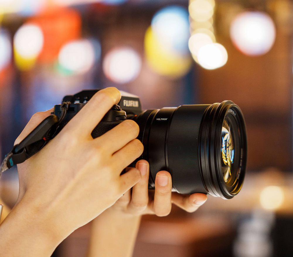 Объектив Viltrox AF 75mm f/1.2 Sony E