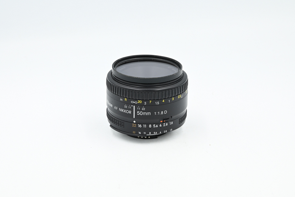 Объектив Nikon AF 50mm f/1.8D - с.н. 2418600 (состояние 5-) (б/у)