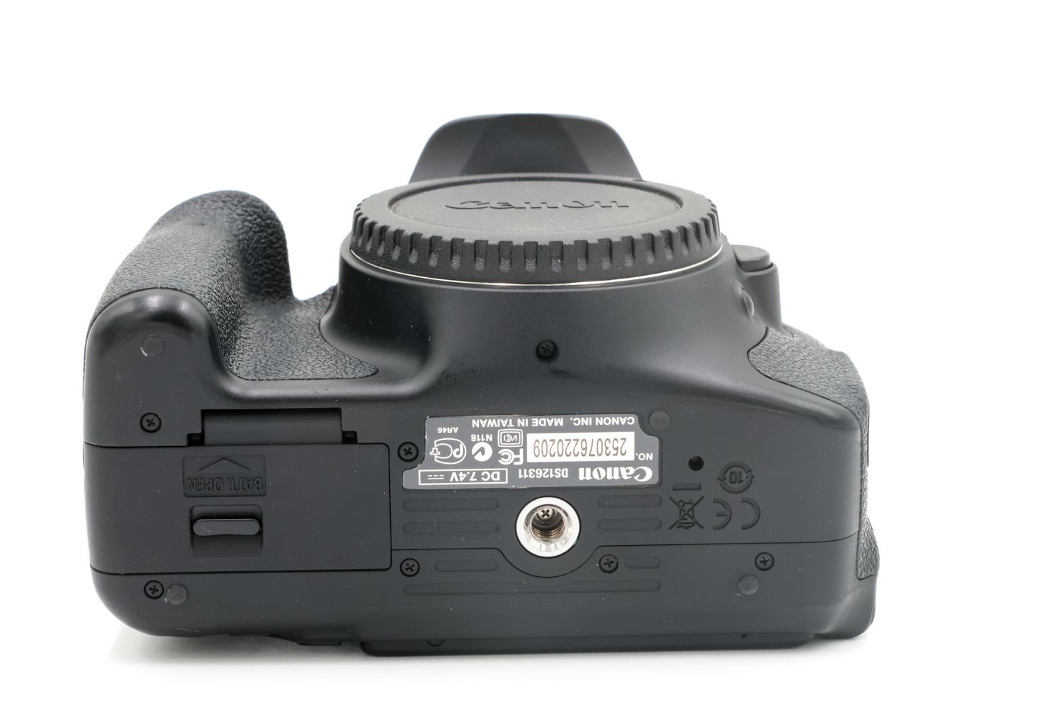 Зеркальный фотоаппарат Canon EOS 600D Body (состояние 4) (б/у)