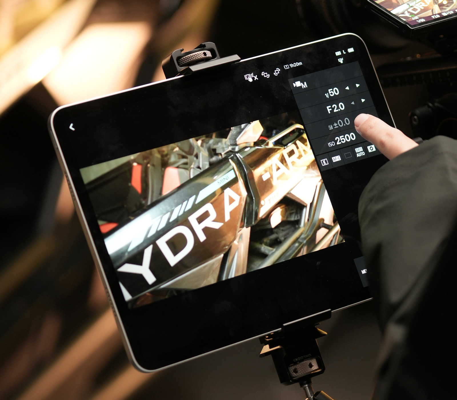 Держатель для планшета Tilta Multi-Functional Mounting Clamp for iPad, черный
