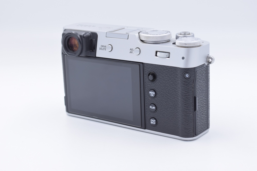 Компактный фотоаппарат Fujifilm X100V Silver (состояние 5) (б/у)
