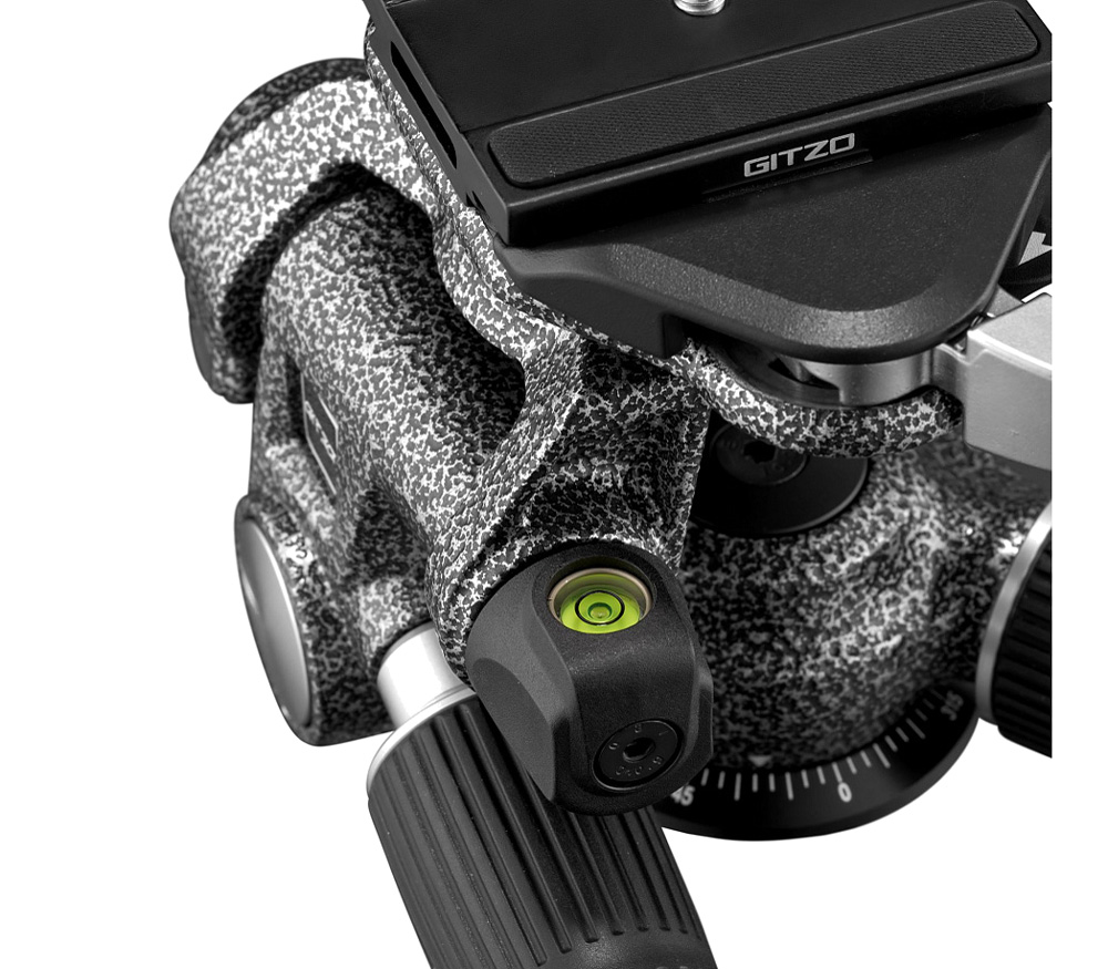 Штатив Gitzo GK2542-F3W Mountaineer с 3D-головкой GHF3W