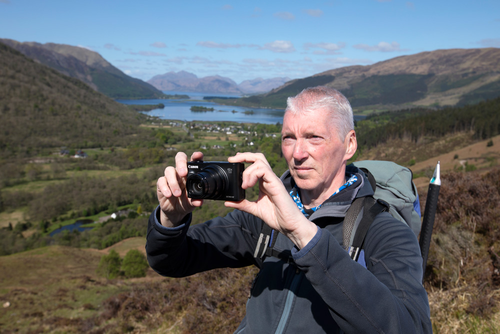 Компактный фотоаппарат Canon PowerShot SX740 HS, черный (уцененный)