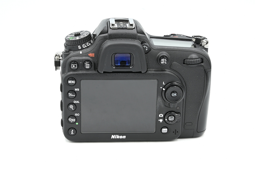 Зеркальный фотоаппарат Nikon D7200 Body (состояние 5) (б/у)