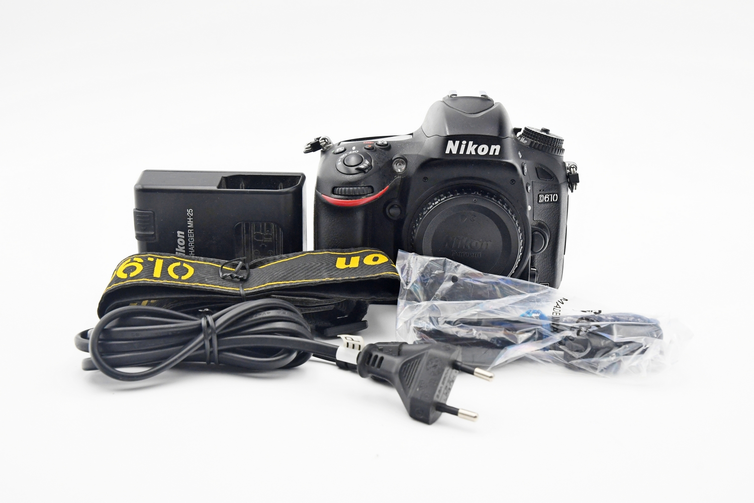 Зеркальный фотоаппарат Nikon D610 Body (состояние 4) (б/у)