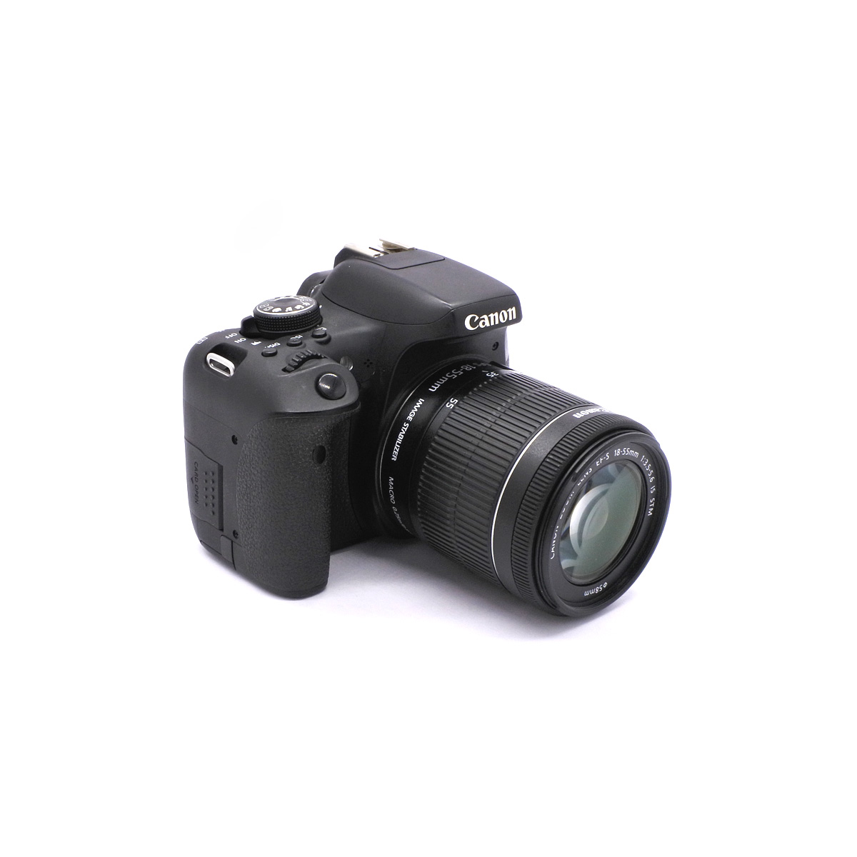 Зеркальный фотоаппарат Canon EOS 750D Kit 18-55mm f/4-5.6 IS STM (состояние 4) (б/у)