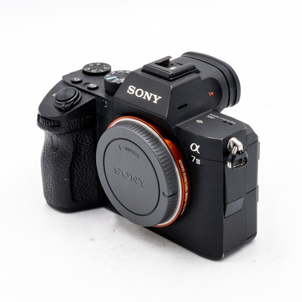 Беззеркальный фотоаппарат Sony a7 III Body (состояние 4) (б/у)