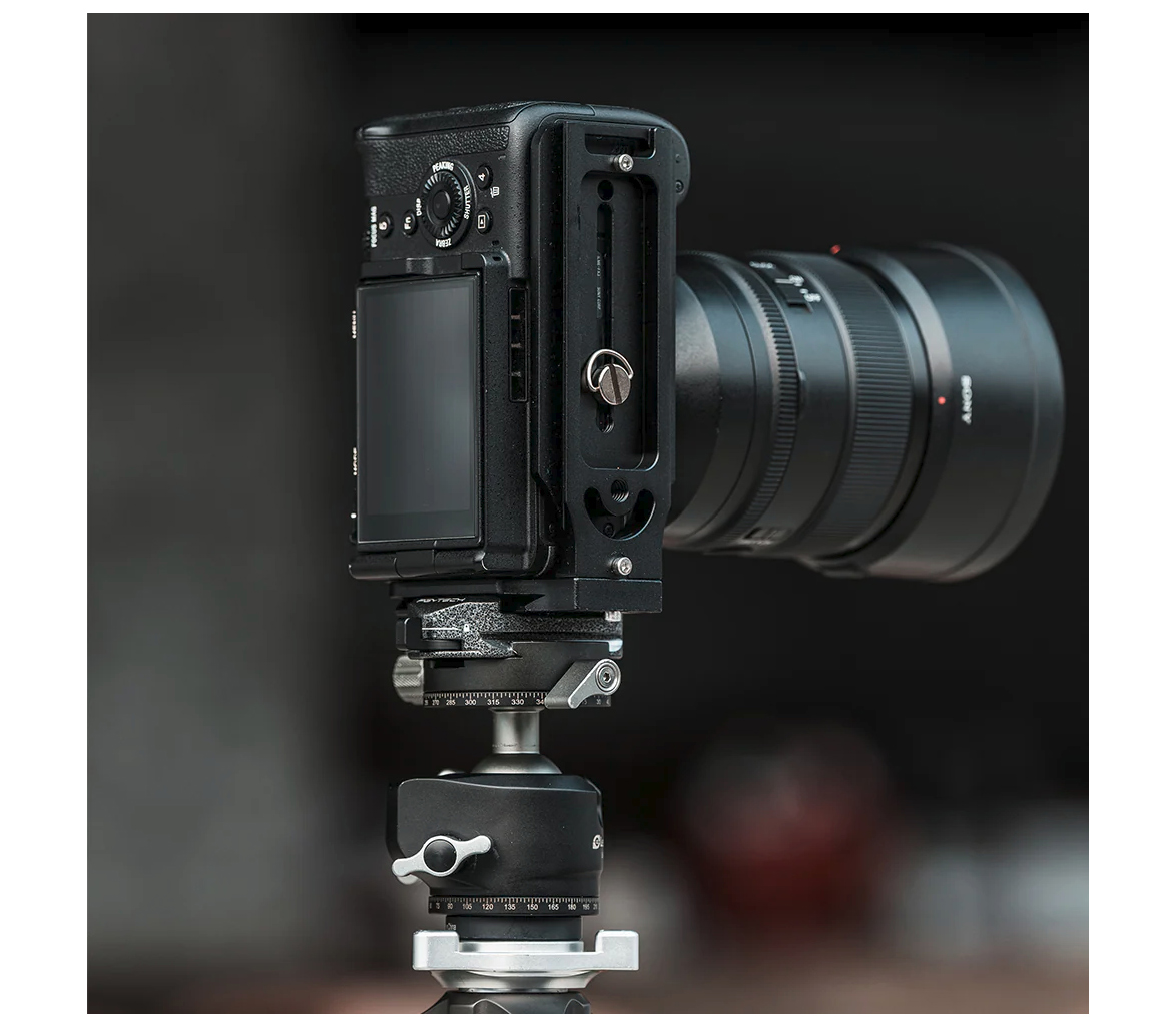 Крепление и съемная площадка PGYTECH Arca-Type Quick Release Clamp & Plate V2