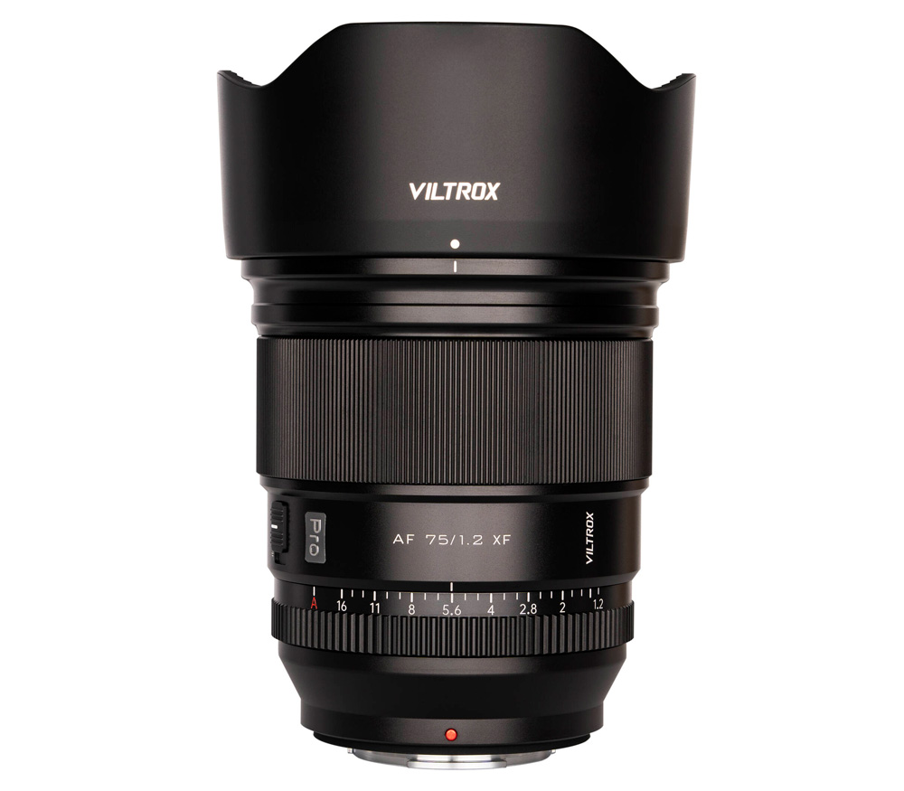 Объектив Viltrox AF 75mm f/1.2 Fujifilm X-mount
