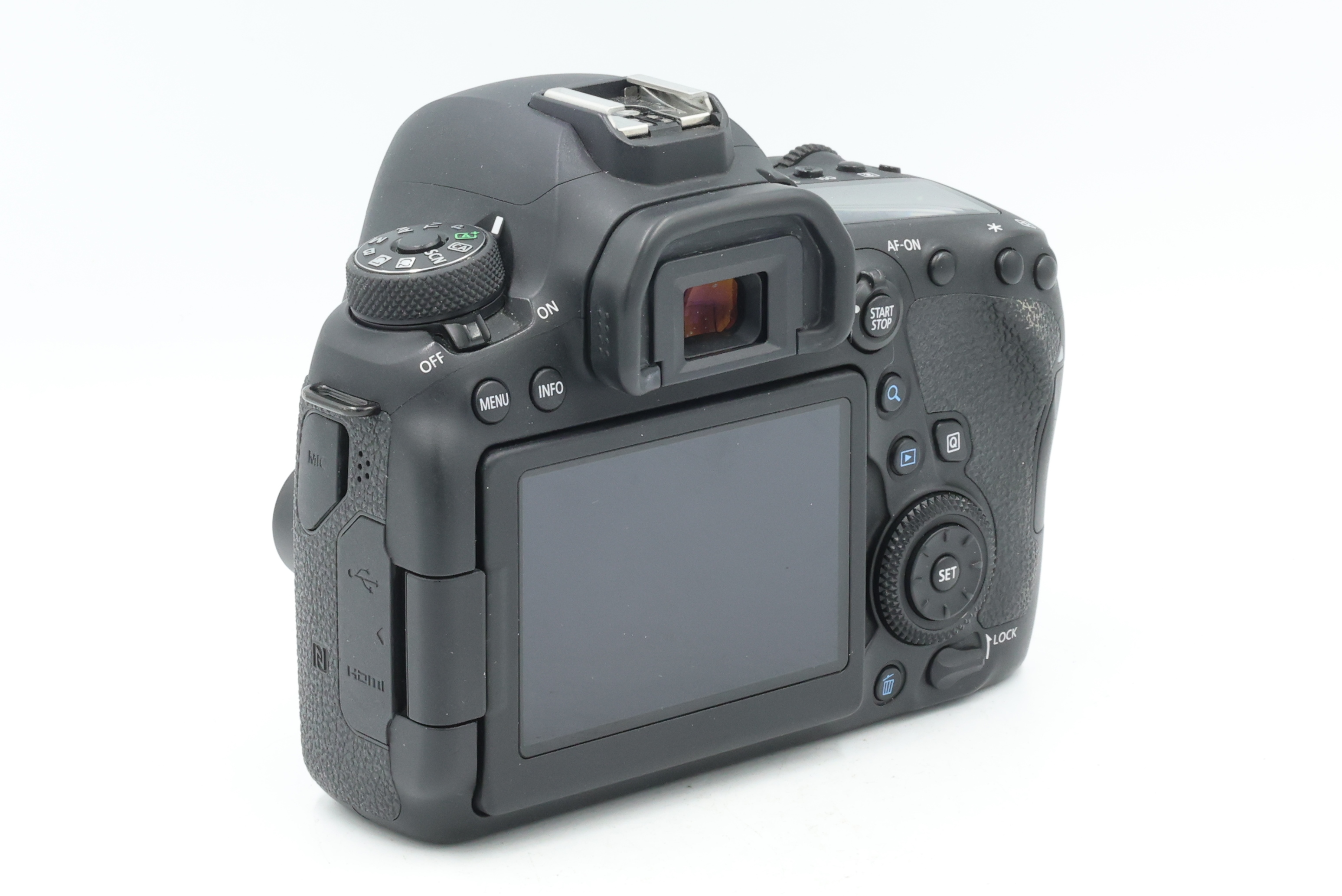 Зеркальный фотоаппарат Canon EOS 6D Mark II Body (состояние 5) (б/у)