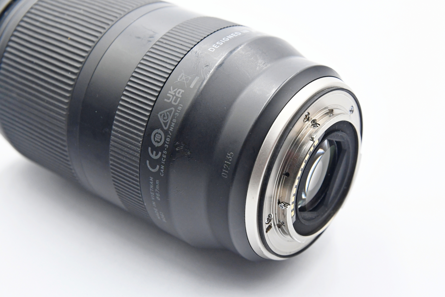 Объектив Tamron 18-300mm f/3.5-6.3 Di III-A VC VXD Fujifilm X (состояние 4) (б/у)