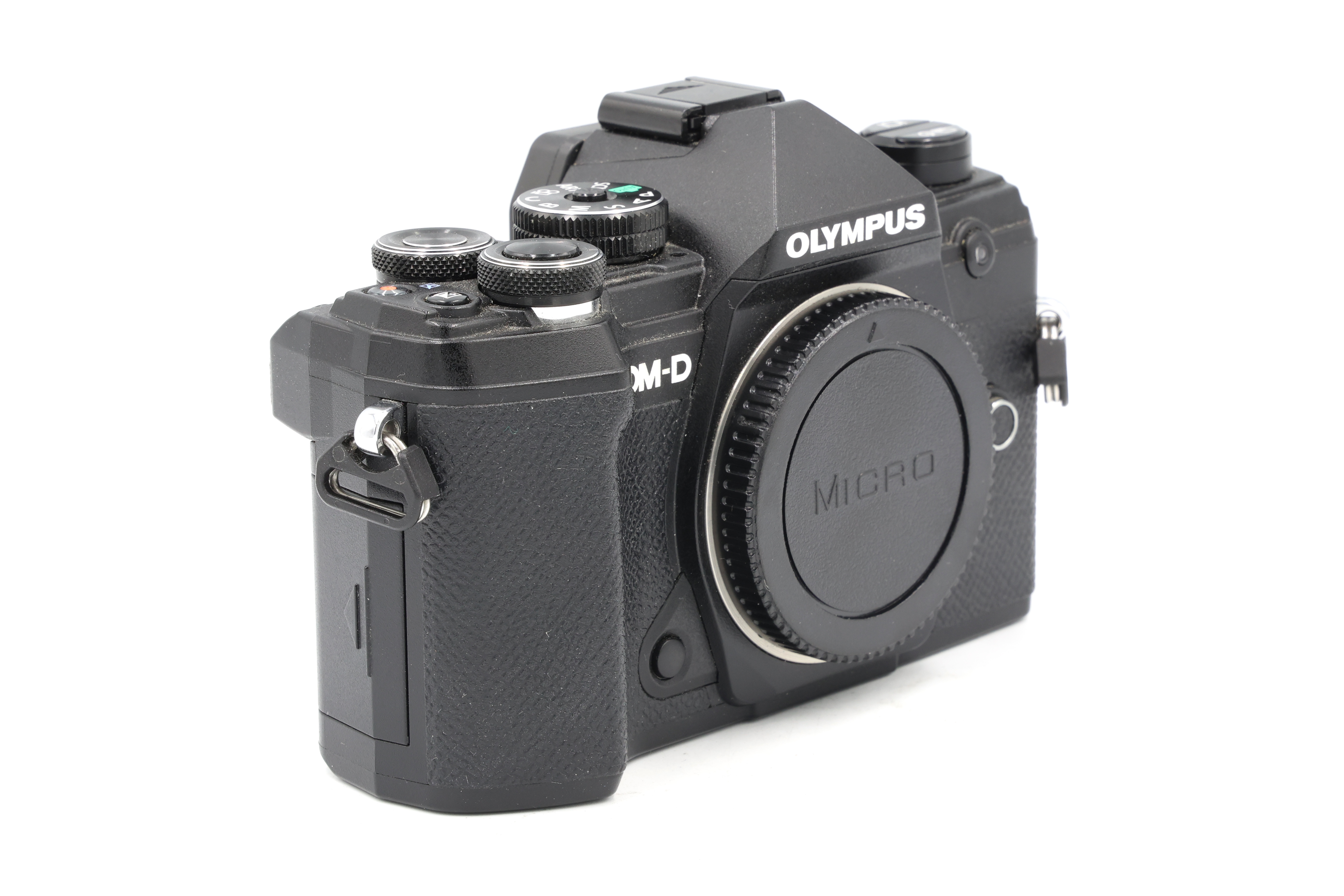 Беззеркальный фотоаппарат Olympus OM-D E-M5 Mark III, черный (состояние 5-) (б/у)