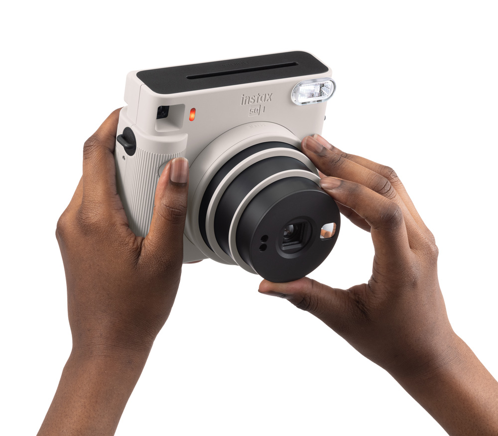 Фотоаппарат моментальной печати Fujifilm Instax SQUARE SQ1, белый