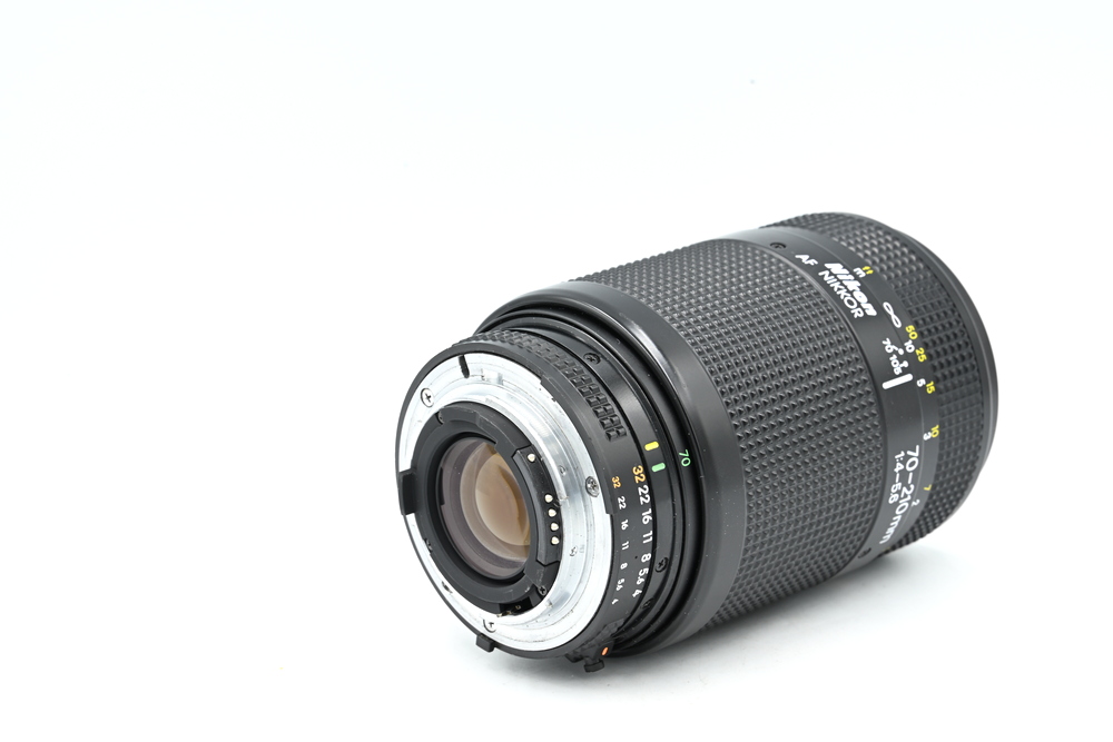 Объектив Nikon AF 70-210mm f/4-5.6 (состояние 5-) (б/у)