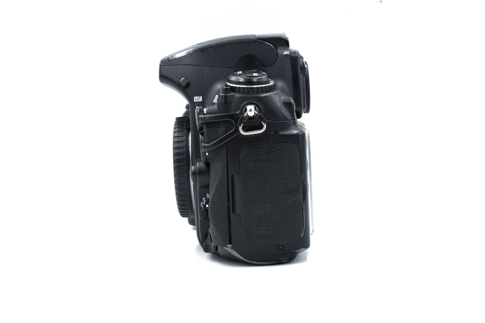 Зеркальный фотоаппарат Nikon D700 body (состояние 4-) (б/у)