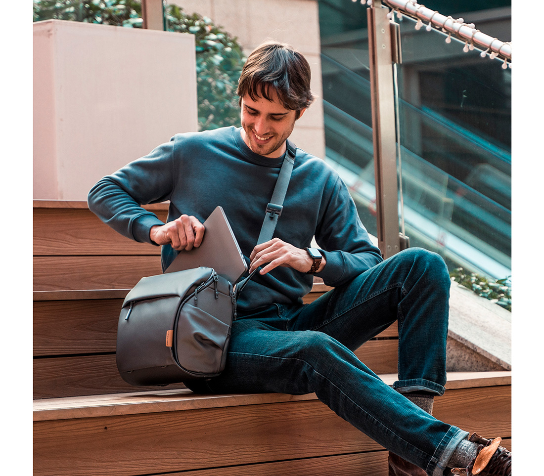 Сумка PGYTECH OneGo Shoulder Bag 10L Shell Grey