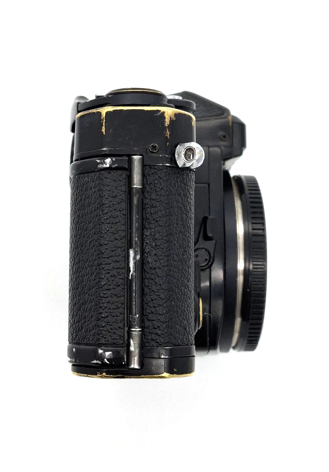 Пленочный фотоаппарат Nikon FE, черный (состояния 4) (б/у)