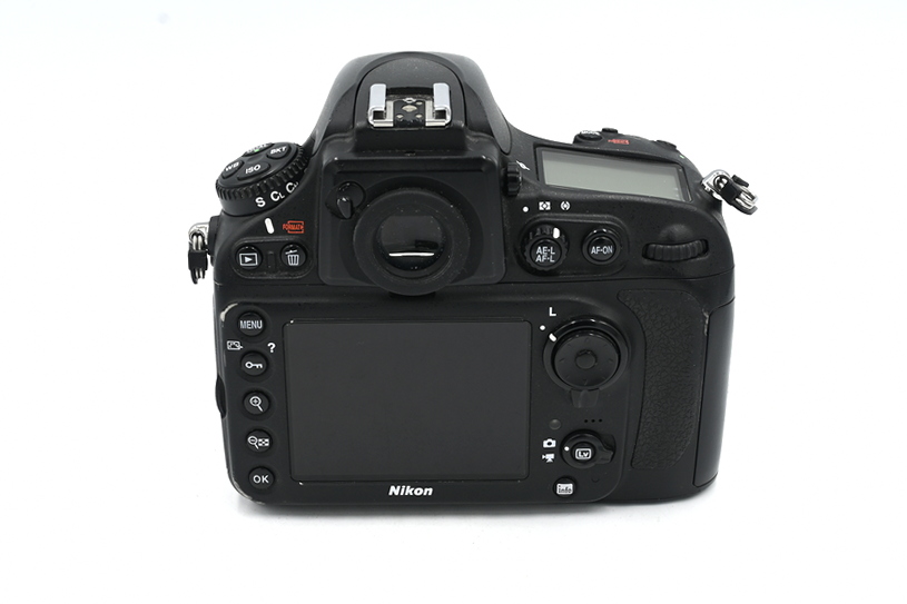 Зеркальный фотоаппарат Nikon D800e MB-D12 Battery Grip Kit (состояние 4) (б/у)