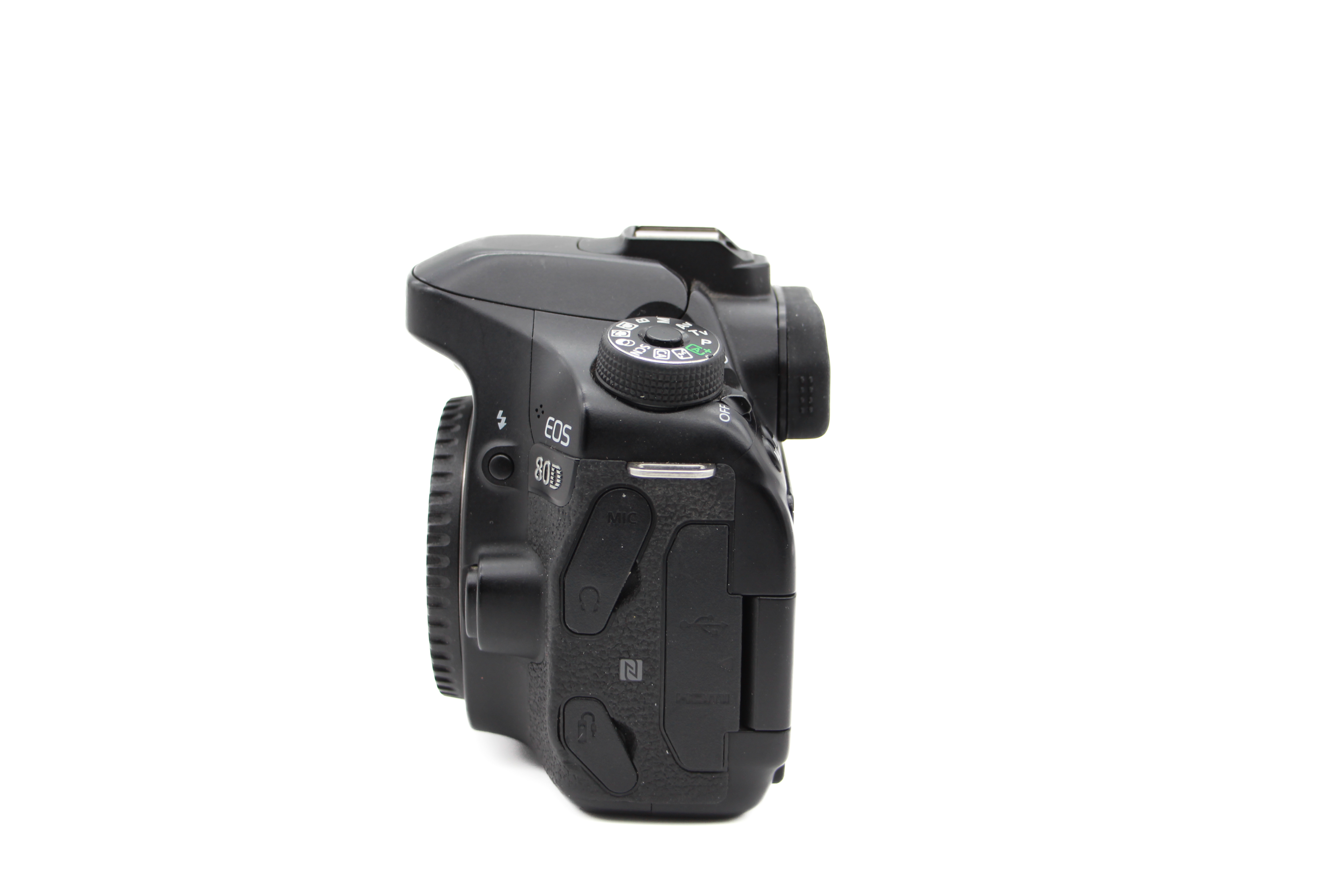 Зеркальный фотоаппарат Canon EOS 80D Body (состояние 4) (б/у)