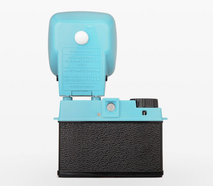 Пленочный фотоаппарат Lomography Lomourette Half-frame & Flash