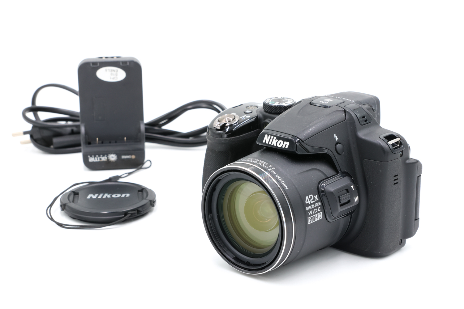 Компактный фотоаппарат Nikon Coolpix P520 (состояние 5-) (б/у)