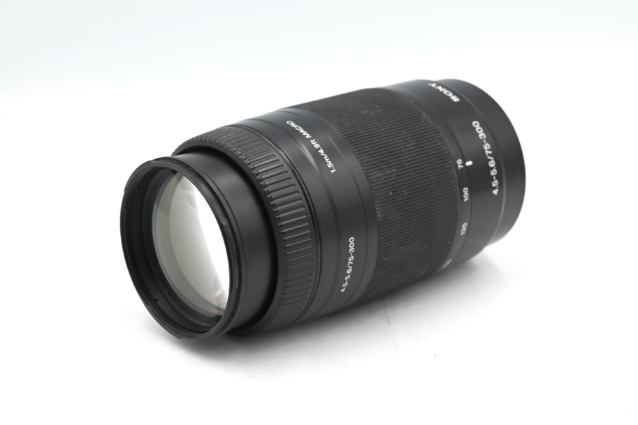 Объектив Sony A 75-300mm f/4.5-5.6 (состояние 5-) (б/у)