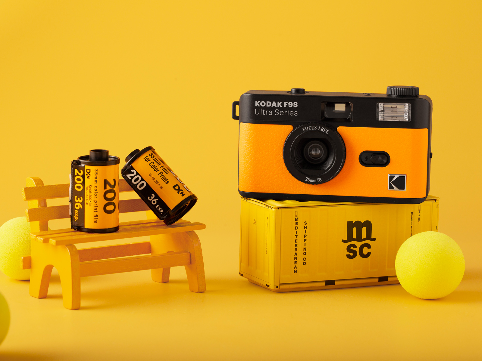 Плёночный фотоаппарат Kodak Ultra F9S Film Camera Yellow