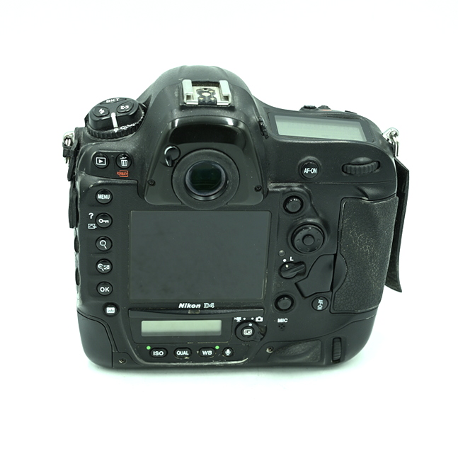 Зеркальный фотоаппарат Nikon D4 Body (состояние 3) (б/у)