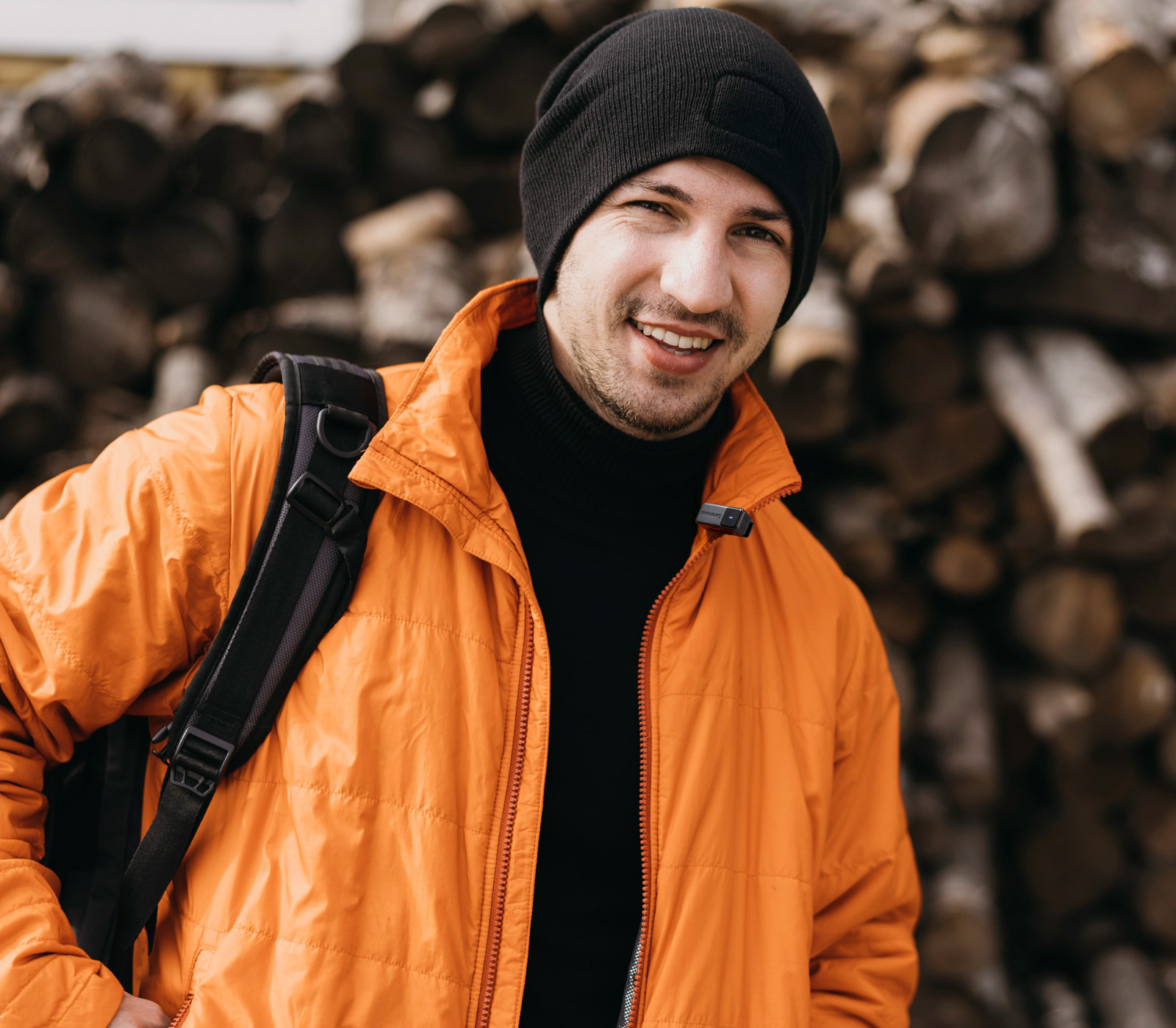 Беспроводная система Saramonic Air-01, TX+TX+RX, приемник + 2 передатчика, кейс