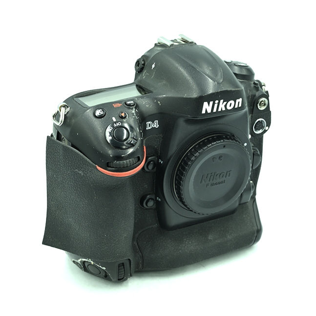 Зеркальный фотоаппарат Nikon D4 Body (состояние 3) (б/у)