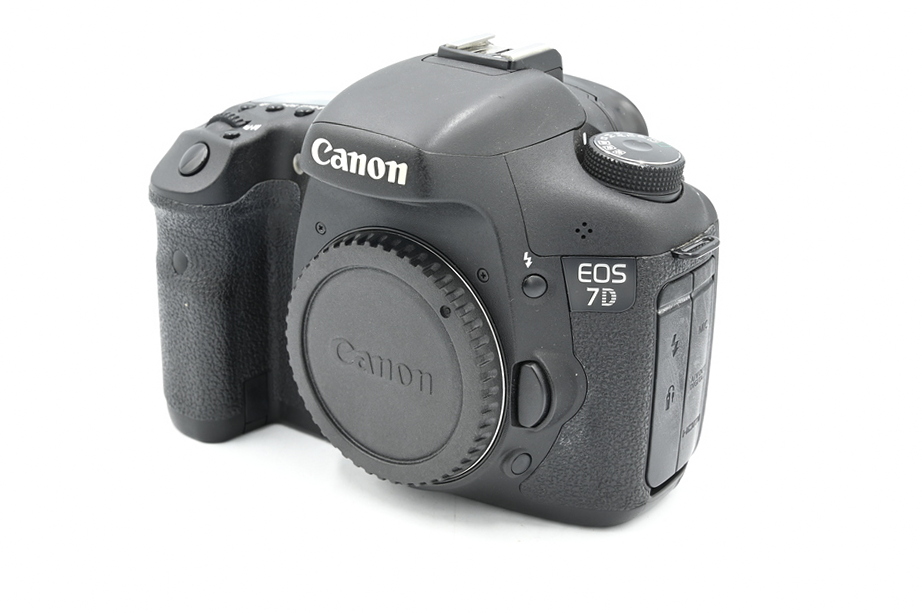 Зеркальный фотоаппарат Canon EOS 7D Body (состояние 5-) (б/у)
