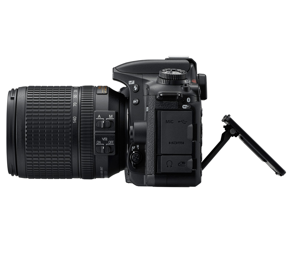 Зеркальный фотоаппарат Nikon D7500 Kit AF-S 18-140 VR DX