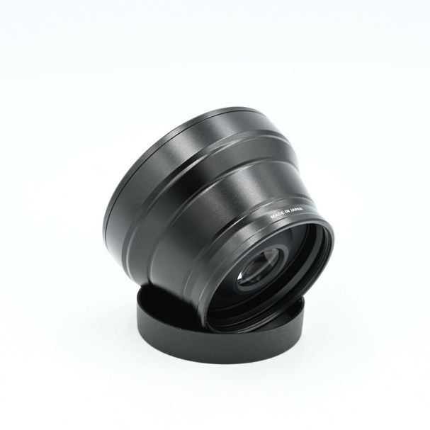 Телеконвертер Fujifilm TCL-X100 black для X100-серии (состояние 5-)