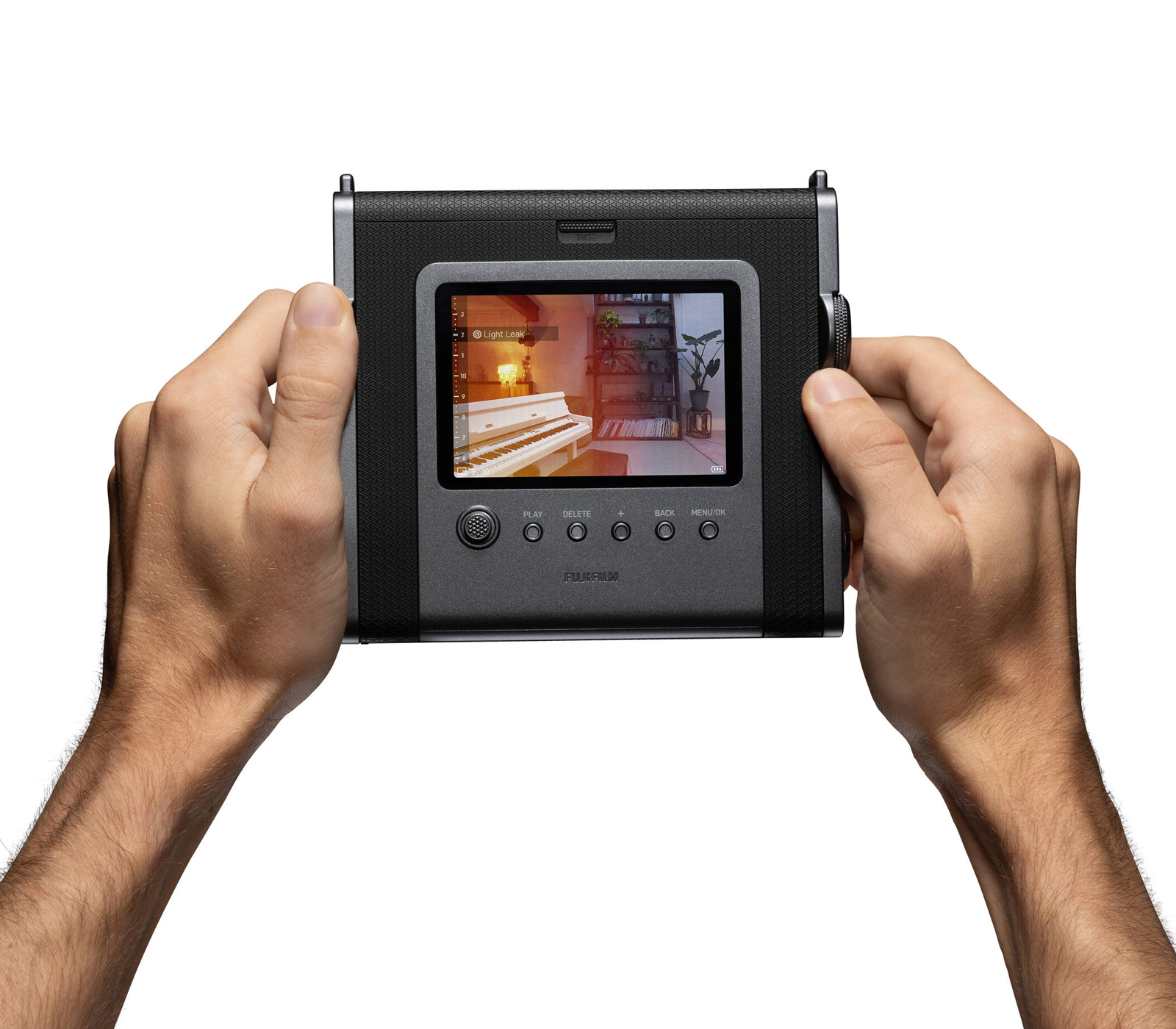 Фотоаппарат моментальной печати Fujifilm Instax WIDE EVO