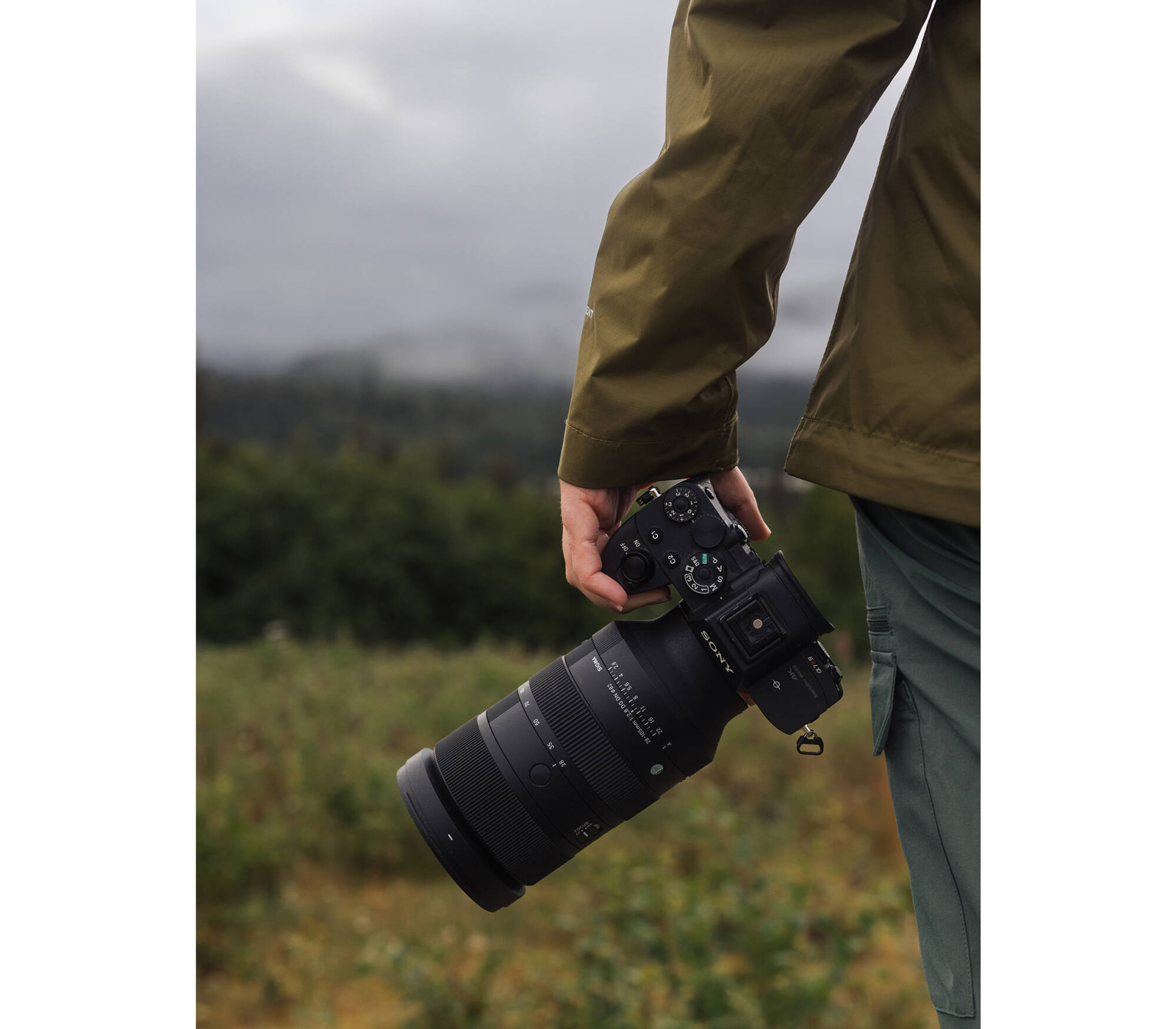 Объектив Sigma 28-105mm f/2.8 DG DN Art L-Mount