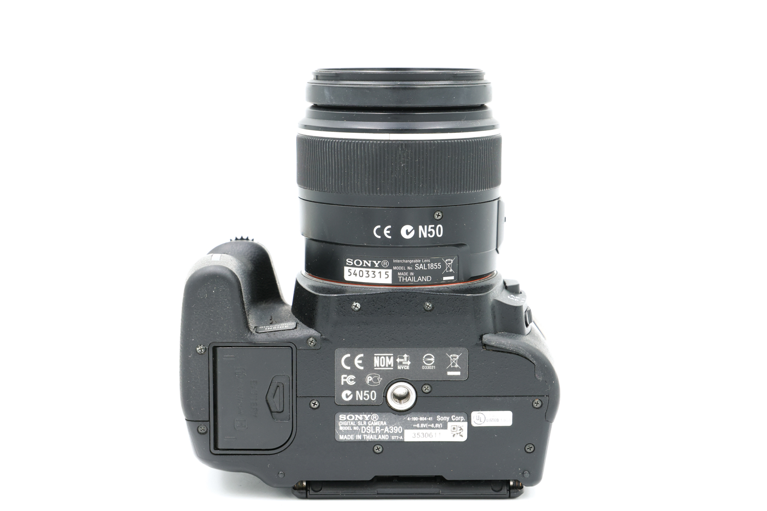 Зеркальный фотоаппарат Sony A390 Kit 18-55mm f/3.5-5.6 SAM (состояние 4) (б/у)