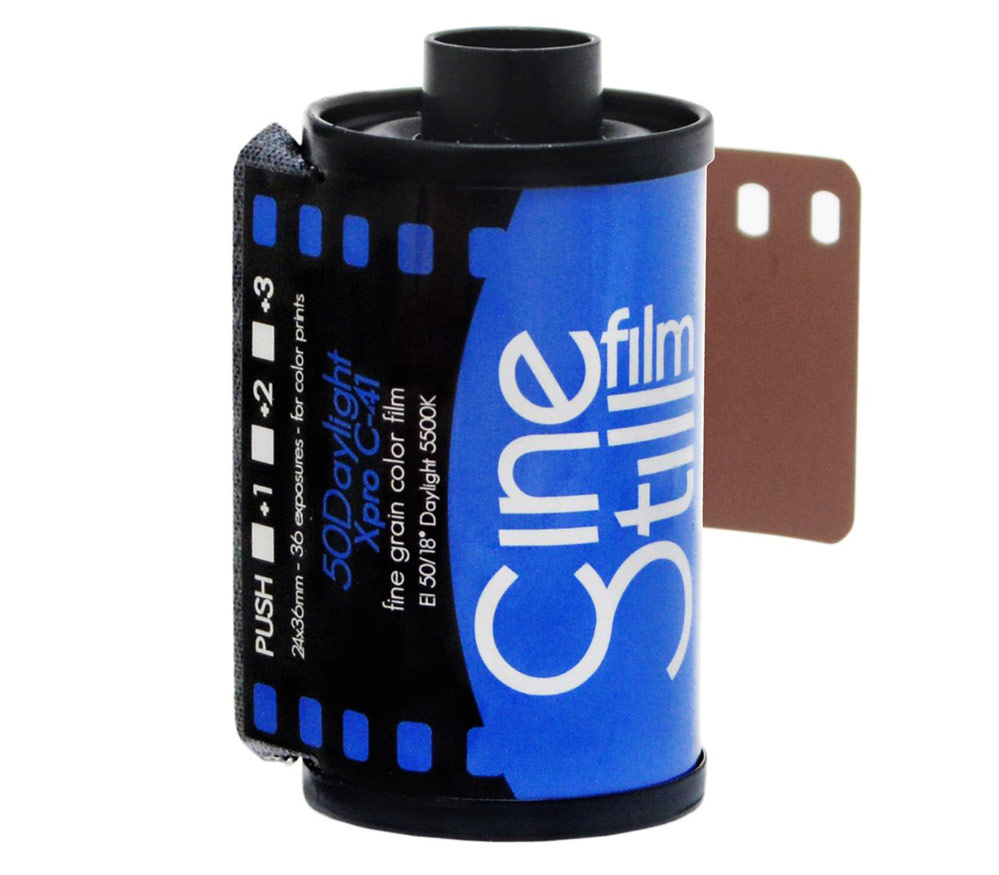 Фотопленка CineStill Xpro 50 Daylight C-41 135/36